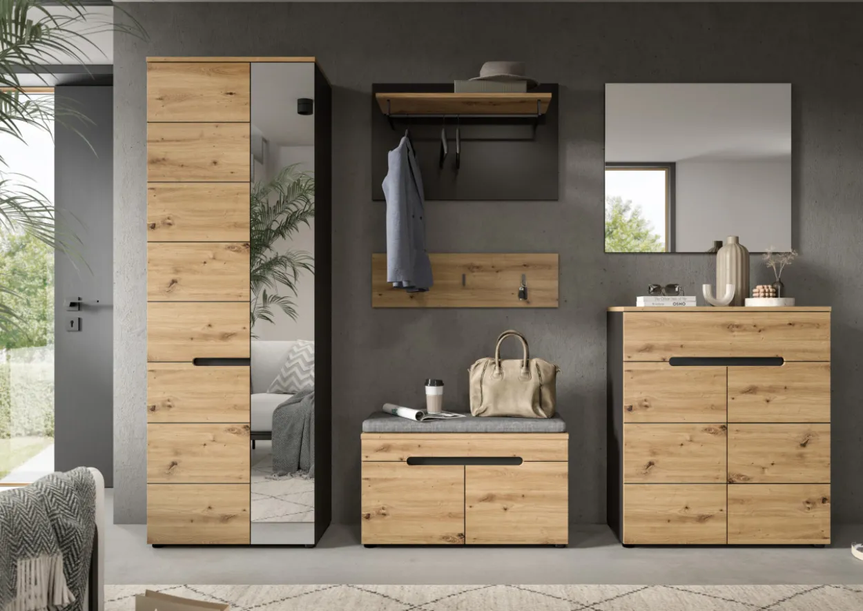 Garderobe CANU