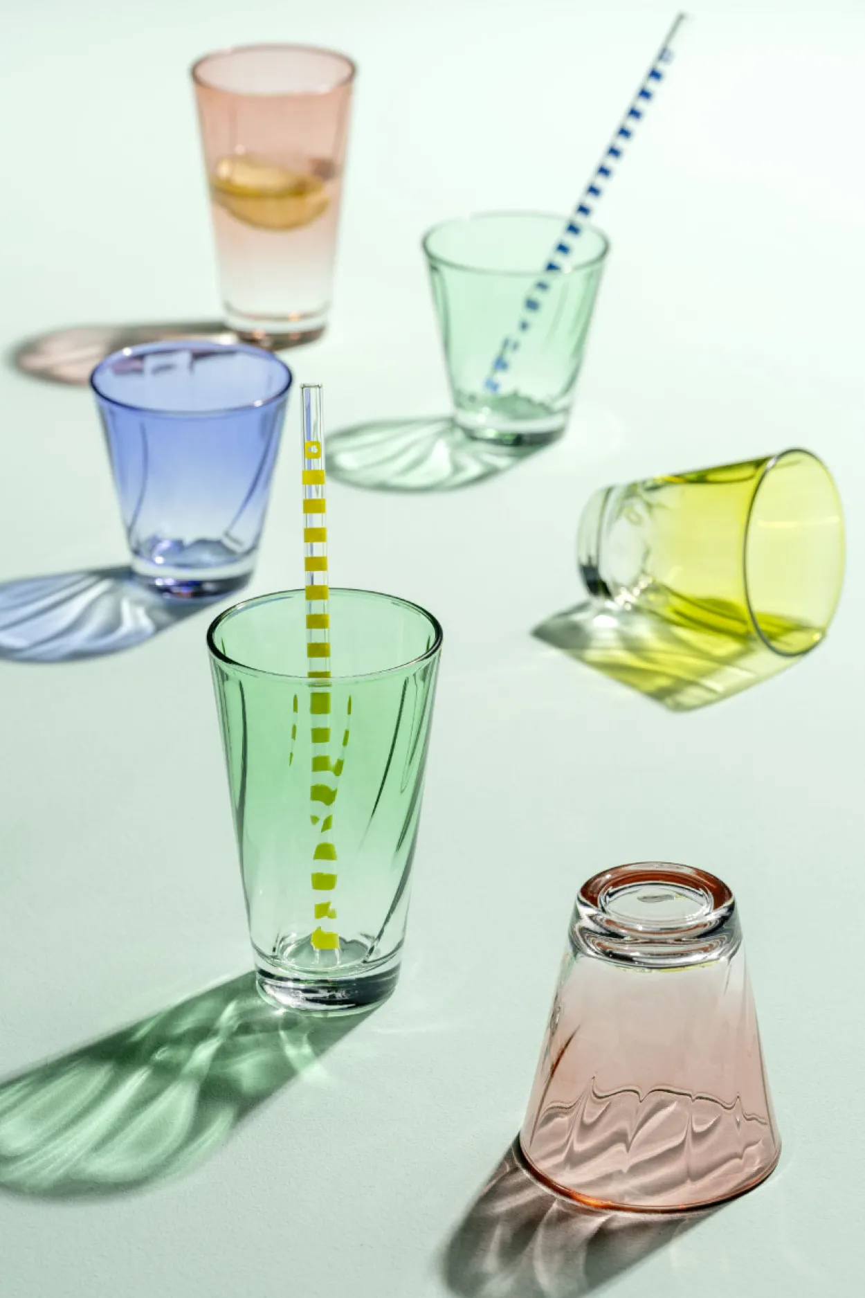 Trinkglas TWIST grün